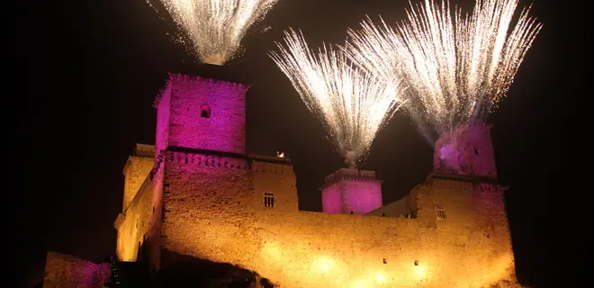 img_unnepi_fenyek_a_Diosgyori_varban