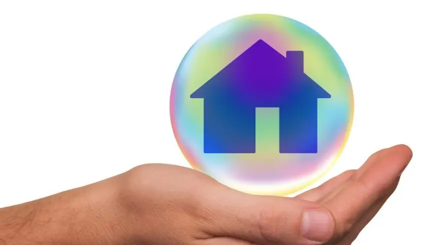 img_Marianak_vagy_Laszlonak_hivjak__Feher_autoja_van__Jobb__ha_vigyaz_magara-1