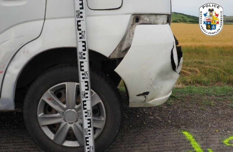 img_Balesetet_okozott__majd_panikolva_tovabb_hajtott-2