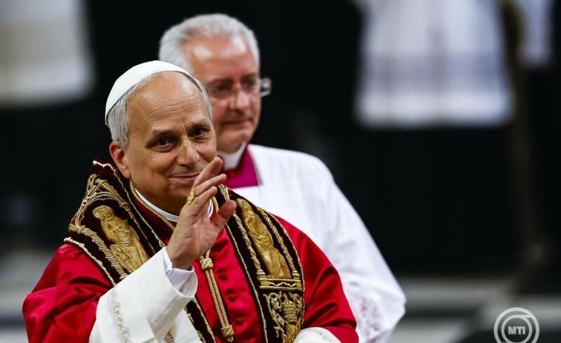 img_Orban_Viktort_fogadja_XIV__Leo_papa-3