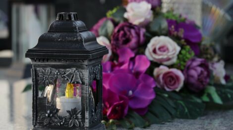 Polgárőrök is segítik a biztonságos emlékezést a temetőkben