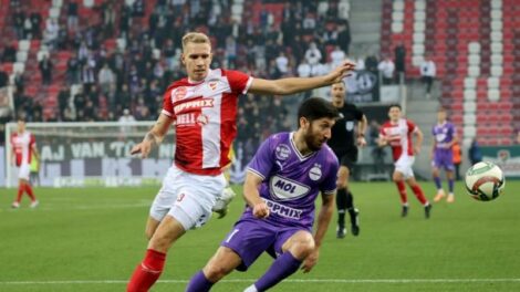 Labdarúgó NB I – Fordított és emberhátrányban nyert az Újpest a DVTK vendégeként