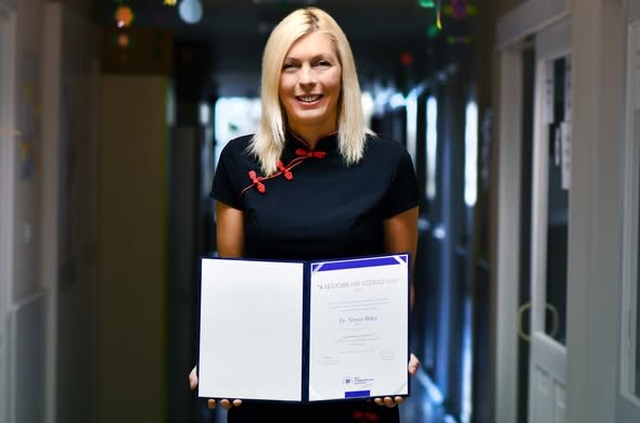 img_Orszagos__szakmai_elismerest_kapott_dr__Simon_Reka