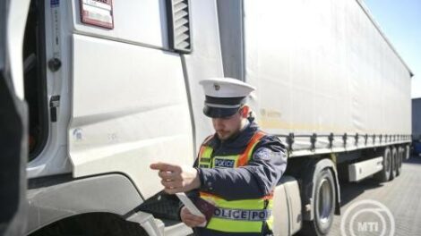 Országos közlekedésbiztonsági ellenőrzés kezdődik a közutakon