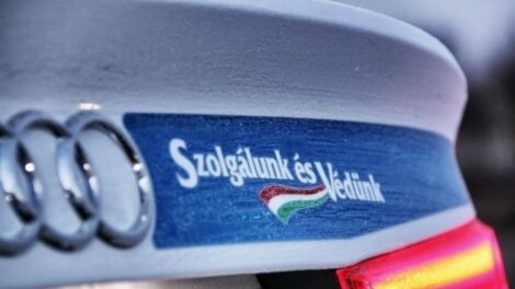 Prostituált feleséget keresett, kirabolták