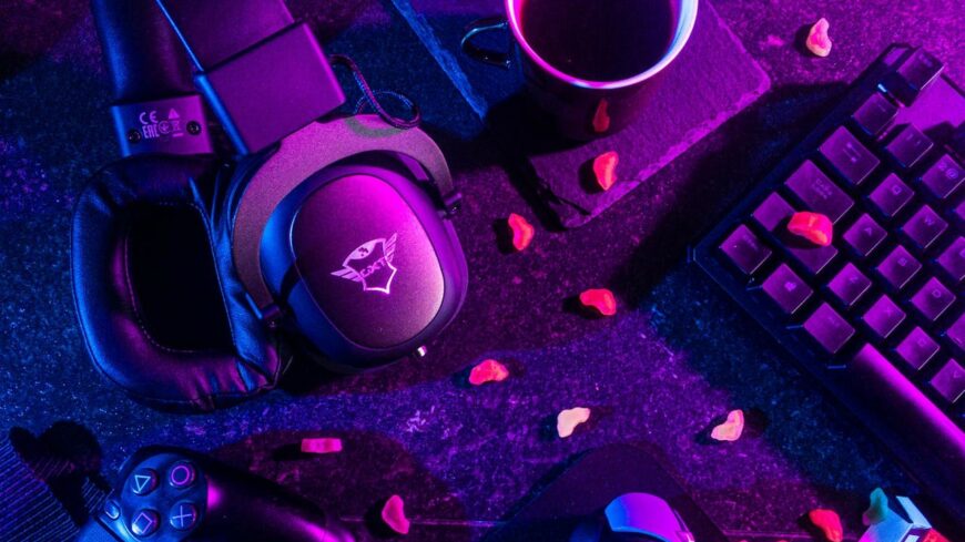 img_Roblox__vegre_lepnek_-_a_gyerekek_tobbe_nem_cseveghetnek_felnott_idegenekkel-1