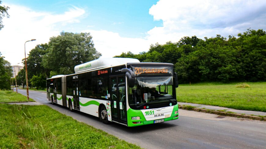 img_Igazodnak_a_buszok_a_vizsgaidoszakhoz-1