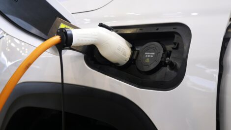 Ma áll forgalomba a százezredik tisztán elektromos autó