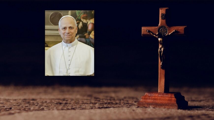 img_XIV__Leo_papa_maga_vitte_vegig_a_keresztet-4