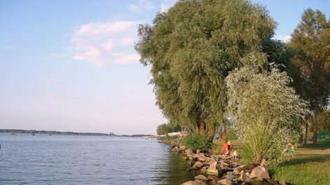 Borsodi rendőrök is részt vettek a Tisza-tavi razziában: a vízi gyorshajtókat és az ittas vezetőket ellenőrizték