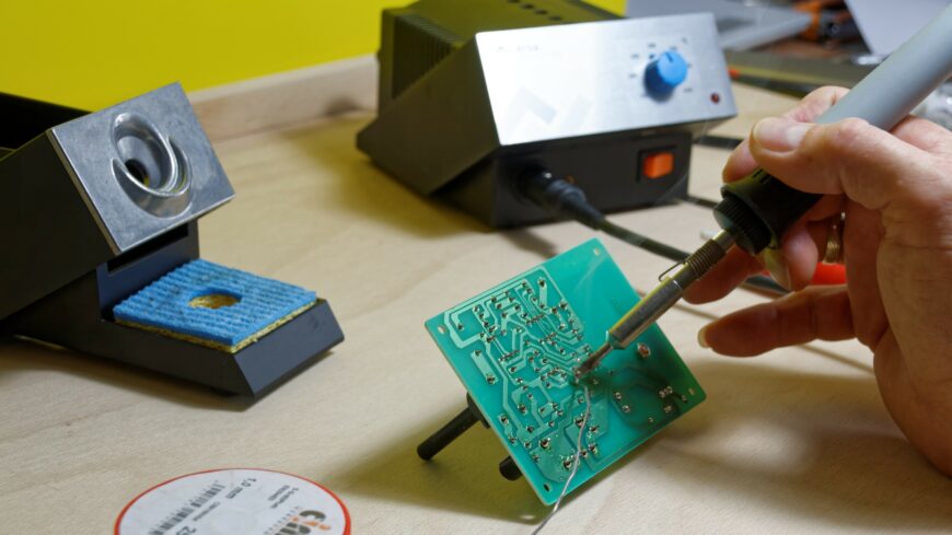 img_Nem_a_kukaba_valo__ezert_fontos_az_elektronikai_hulladek_kulon_gyujtese-2