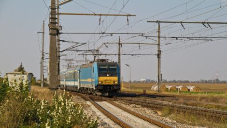 Sűrűbb járatokkal indul újra a Miskolc–Tiszaújváros vasútvonal