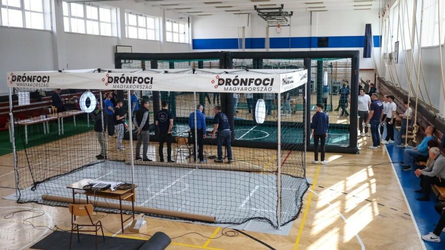 img_Dronfoci_innovacios_kozpont_nyilik_Szekszardon-1